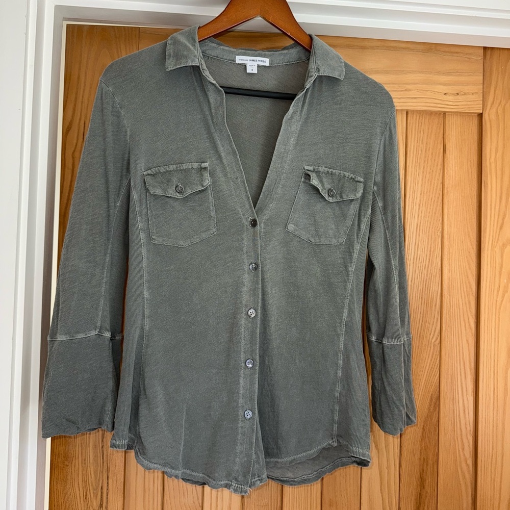 James Perse Top Women Sheer Slub Side Panel, 3/4 Sleeve Shirt. Olive Grey. 3